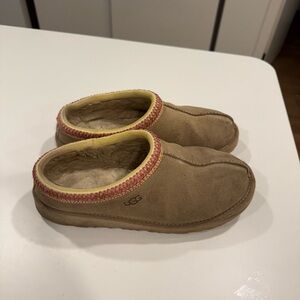 UGG Tasman Slipper Size 7